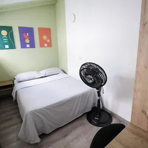 Apartamento Privado Cerca A Provenza En El Poblado - M301 By Roots, Medellín