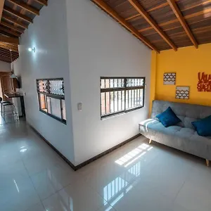 Apartamento Apartamento Familiar De 3 Mlb401, Medellín