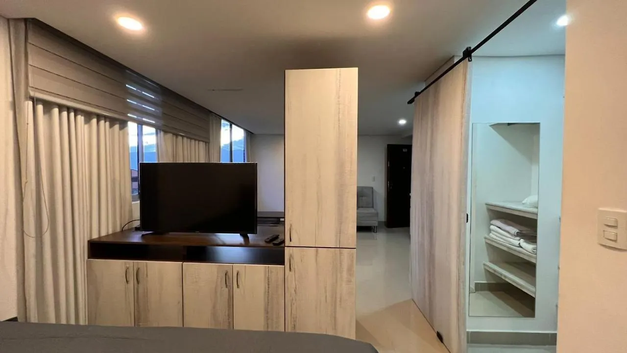 Apartment Hermoso Apartamento Poblado Medellin