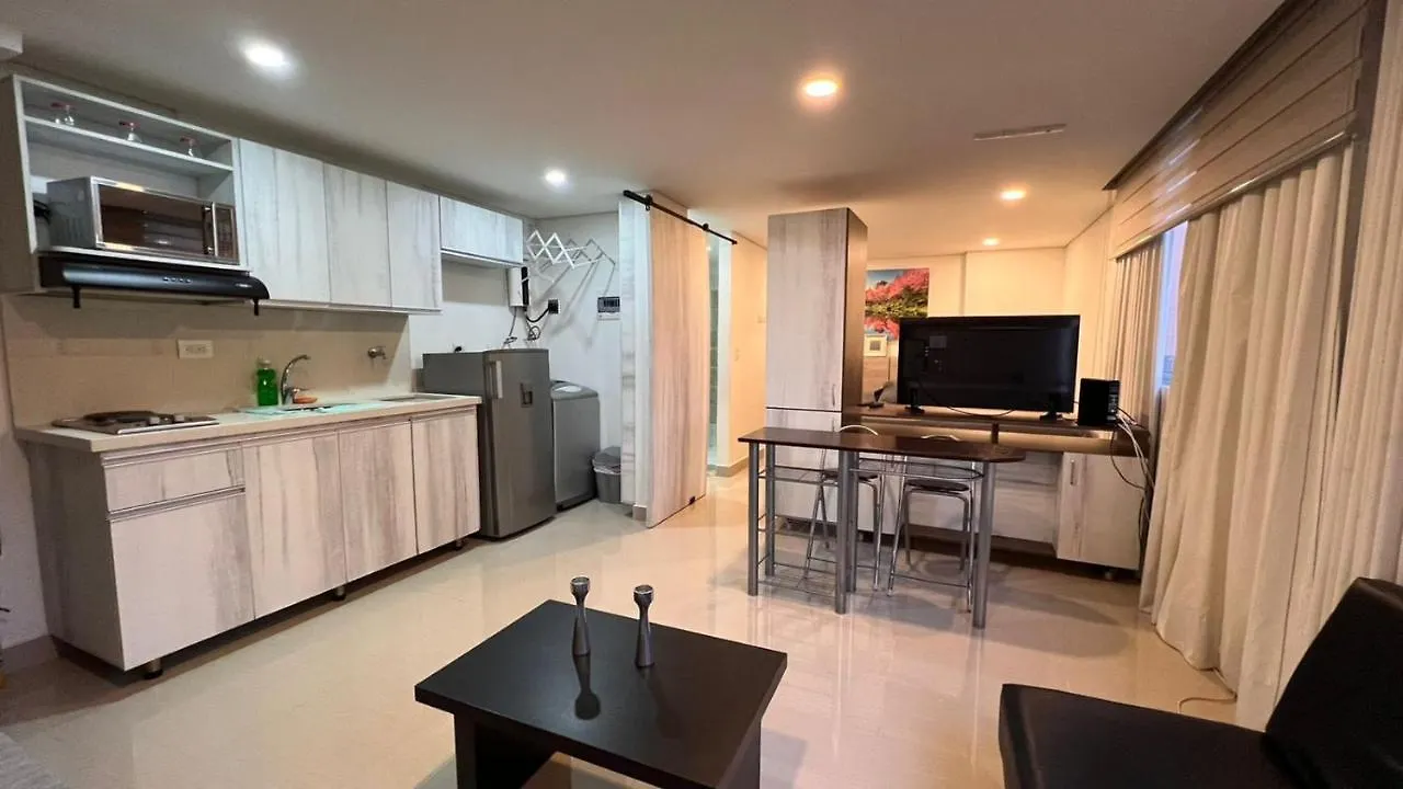 Hermoso Apartamento Poblado Medellin Apartment