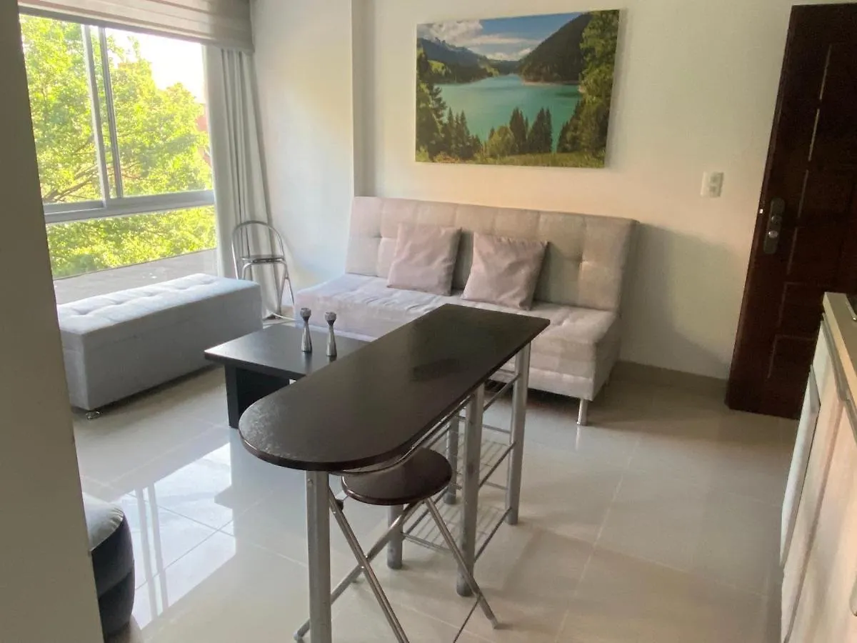 Hermoso Apartamento Poblado Medellin 0*,
