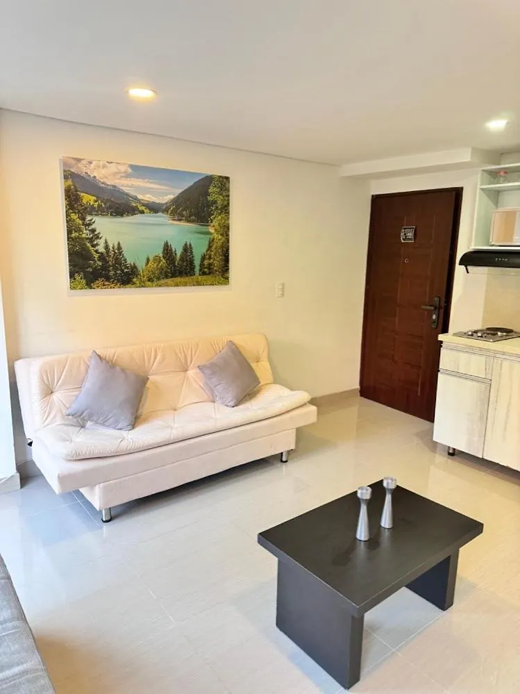 Hermoso Apartamento Poblado Medellin Apartment